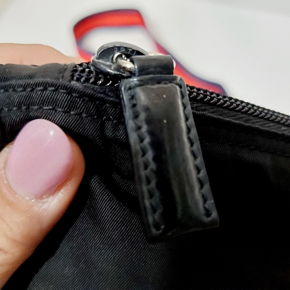 Prada auth black nylon pouch crossbody bag w strap - Picture 5 of 15